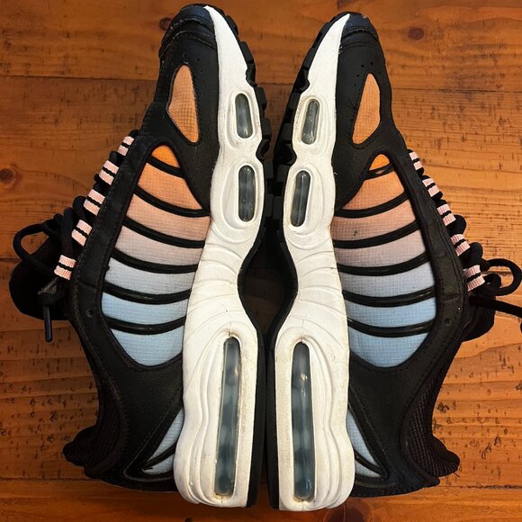 Nike Air Max Tailwind IV women's sneakers - Women's Size 10 - Picture 1 of 6